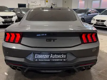 FORD Mustang Fastback 5.0 Ti-VCT V8 328 kW GT SERVICE