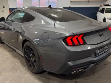 FORD Mustang Fastback 5.0 Ti-VCT V8 328 kW GT SERVICE