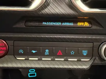 FORD Mustang Fastback 5.0 Ti-VCT V8 328 kW GT SERVICE