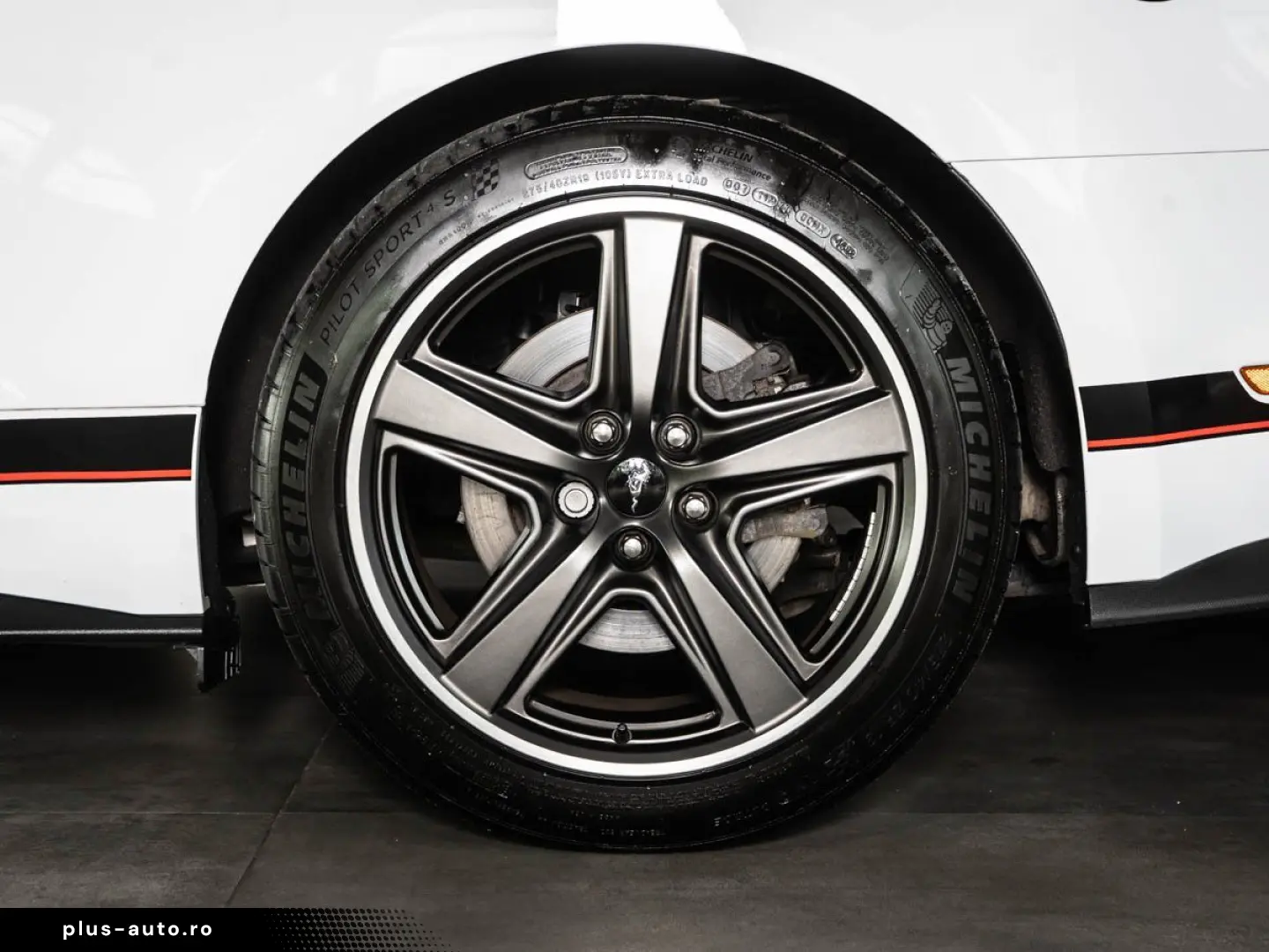 FORD Mustang Mach 1 5.0 Ti-VCT V8  RECARO MAGNERIDE