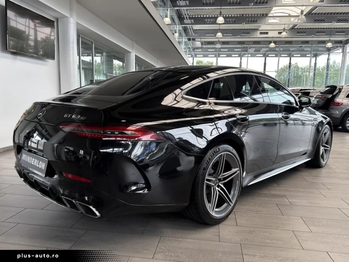 MERCEDES-BENZ AMG GT 63 S 4MATIC  AMG PERFORMANCE