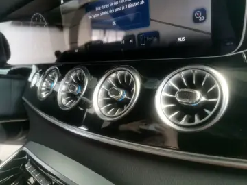 MERCEDES-BENZ AMG GT 63 S 4MATIC  AMG PERFORMANCE