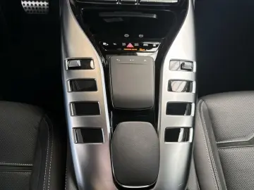 MERCEDES-BENZ AMG GT 63 S 4MATIC  AMG PERFORMANCE