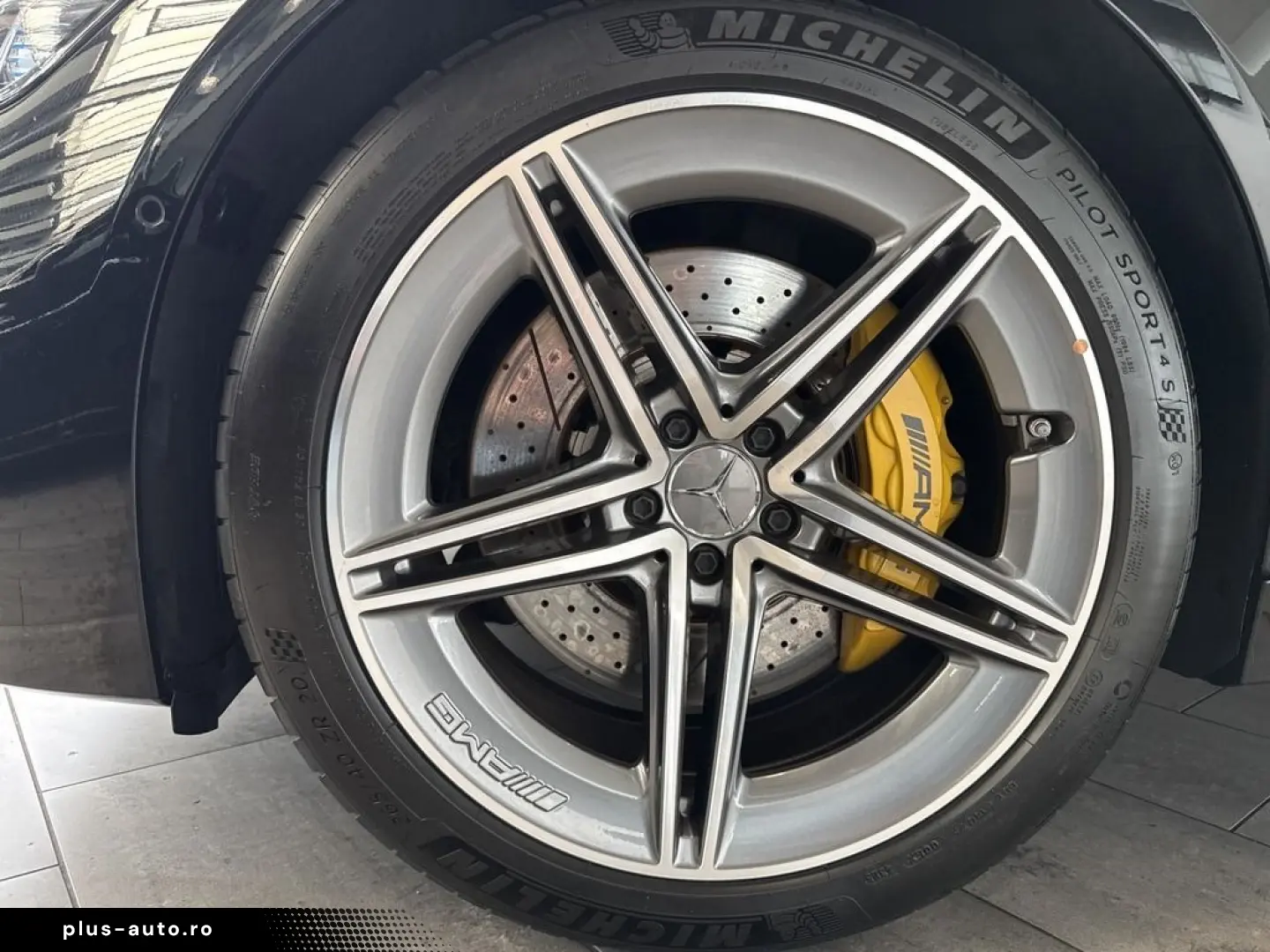 MERCEDES-BENZ AMG GT 63 S 4MATIC  AMG PERFORMANCE