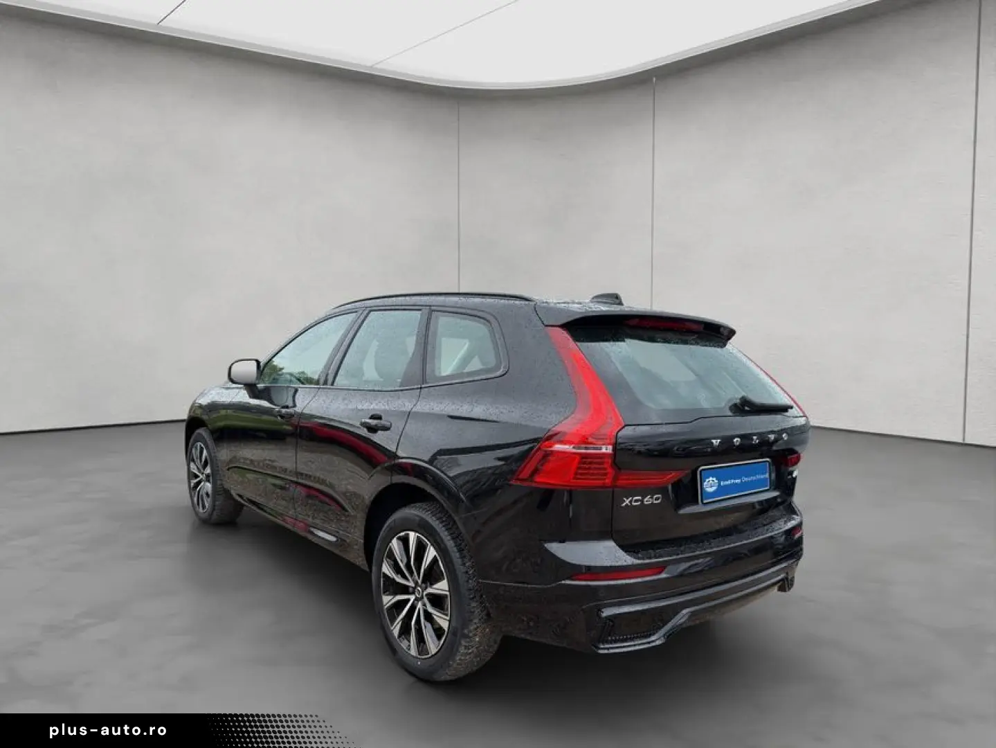 VOLVO XC60 B4 B Plus Dark
