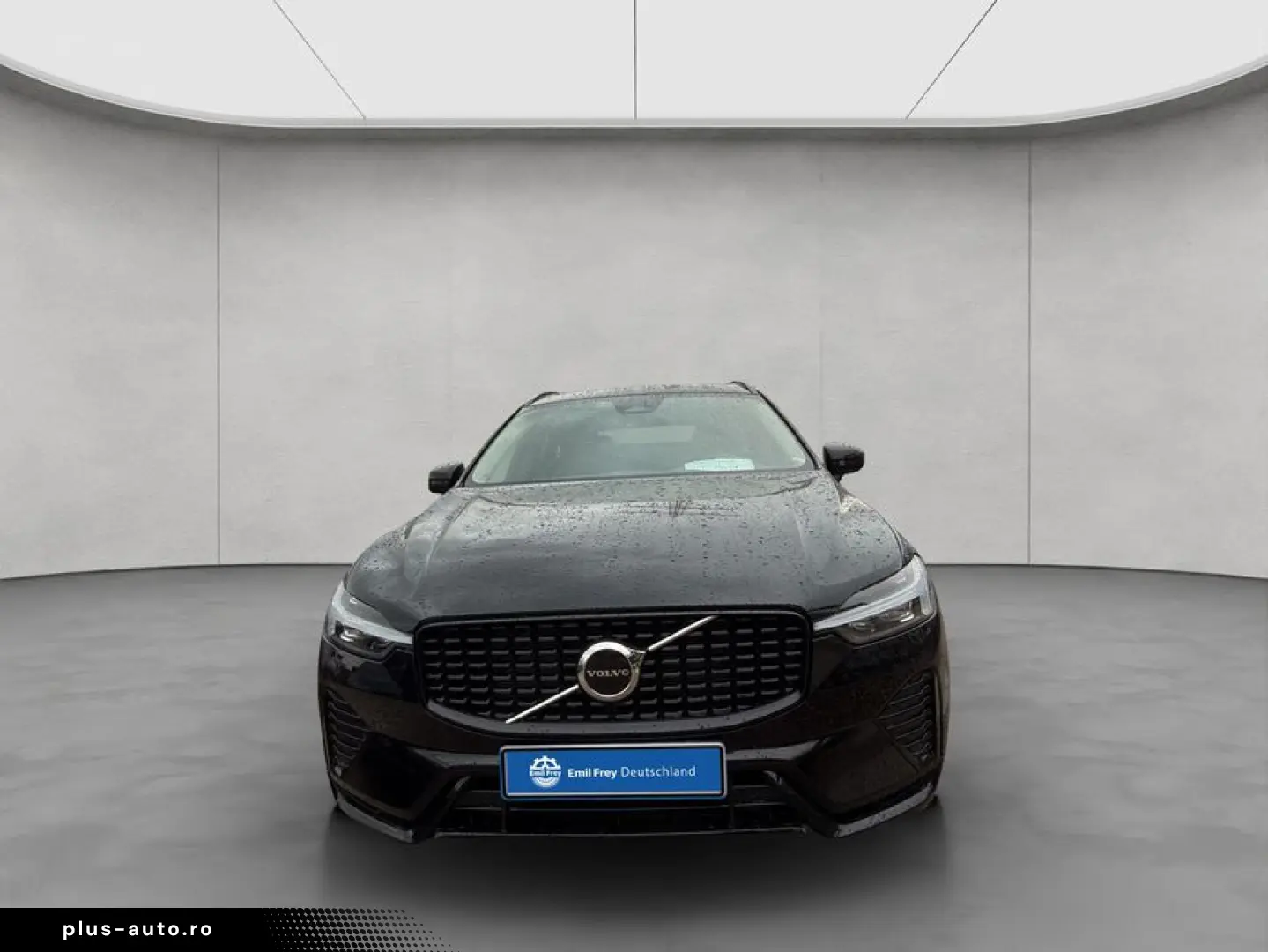 VOLVO XC60 B4 B Plus Dark