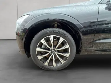 VOLVO XC60 B4 B Plus Dark