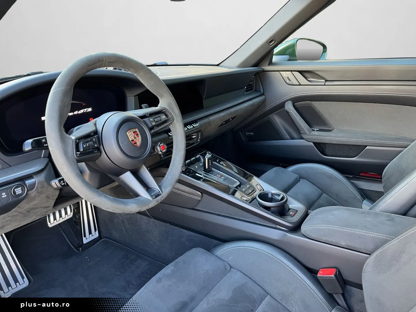 PORSCHE 992 -2 (911) Carrera 4 GTS Cabriolet 18-Wege SWA