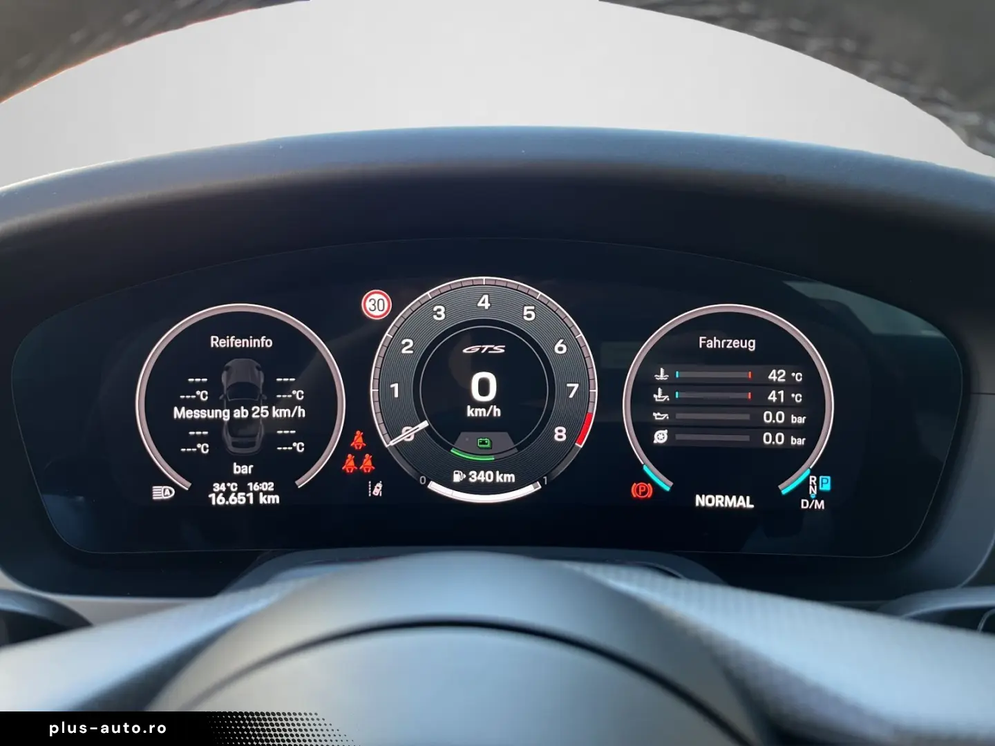 PORSCHE 992 -2 (911) Carrera 4 GTS Cabriolet 18-Wege SWA