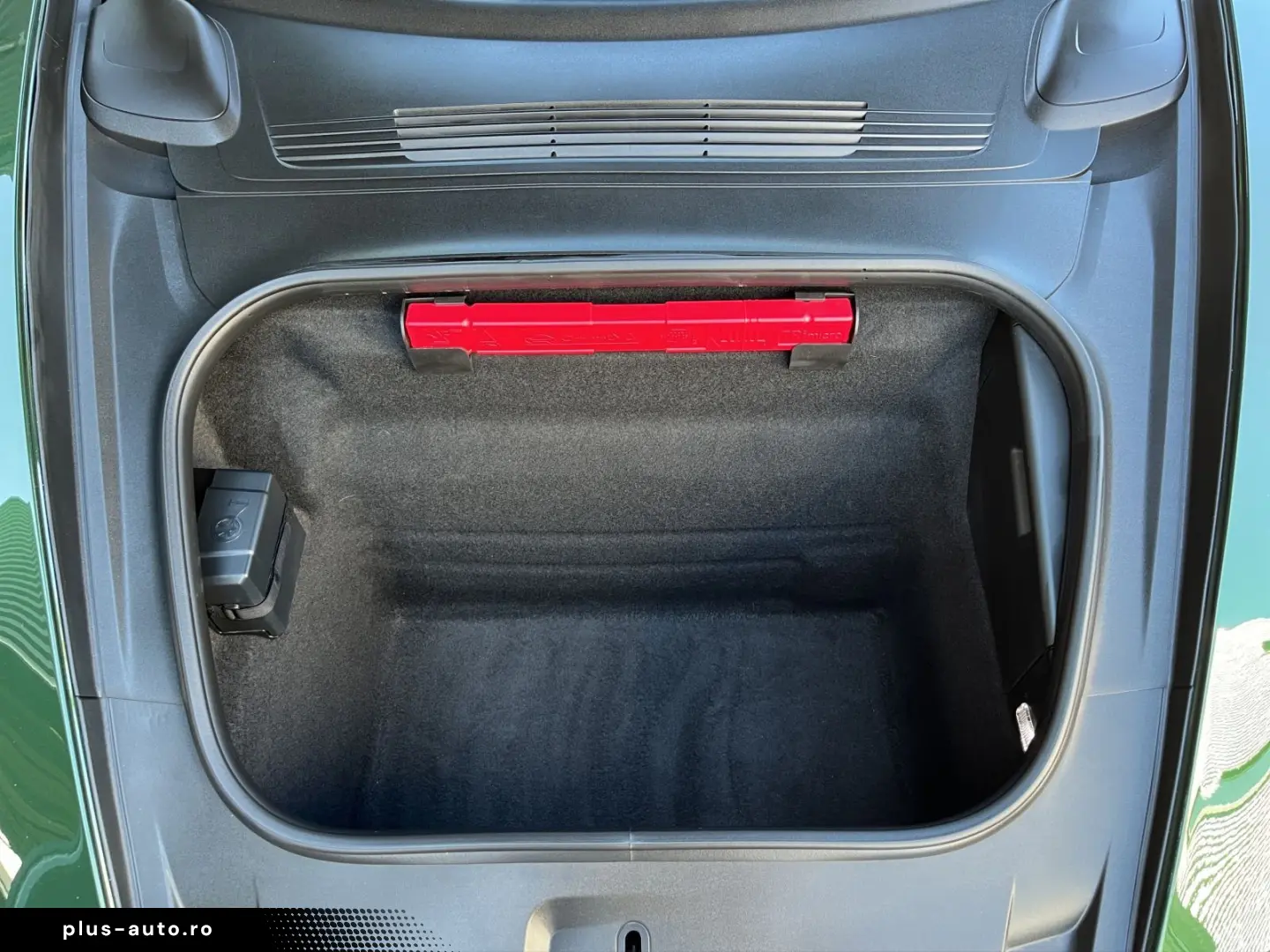 PORSCHE 992 -2 (911) Carrera 4 GTS Cabriolet 18-Wege SWA