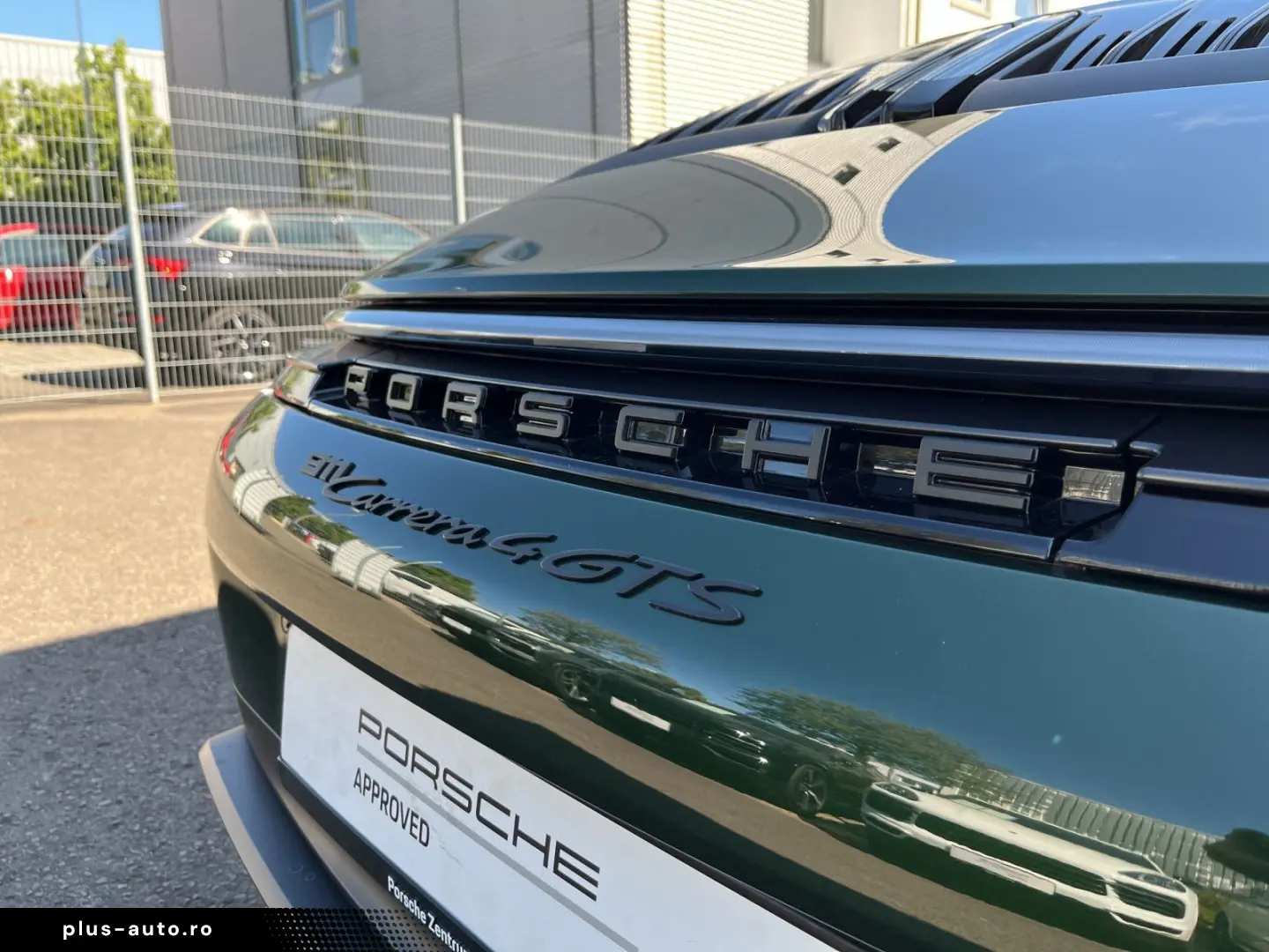 PORSCHE 992 -2 (911) Carrera 4 GTS Cabriolet 18-Wege SWA