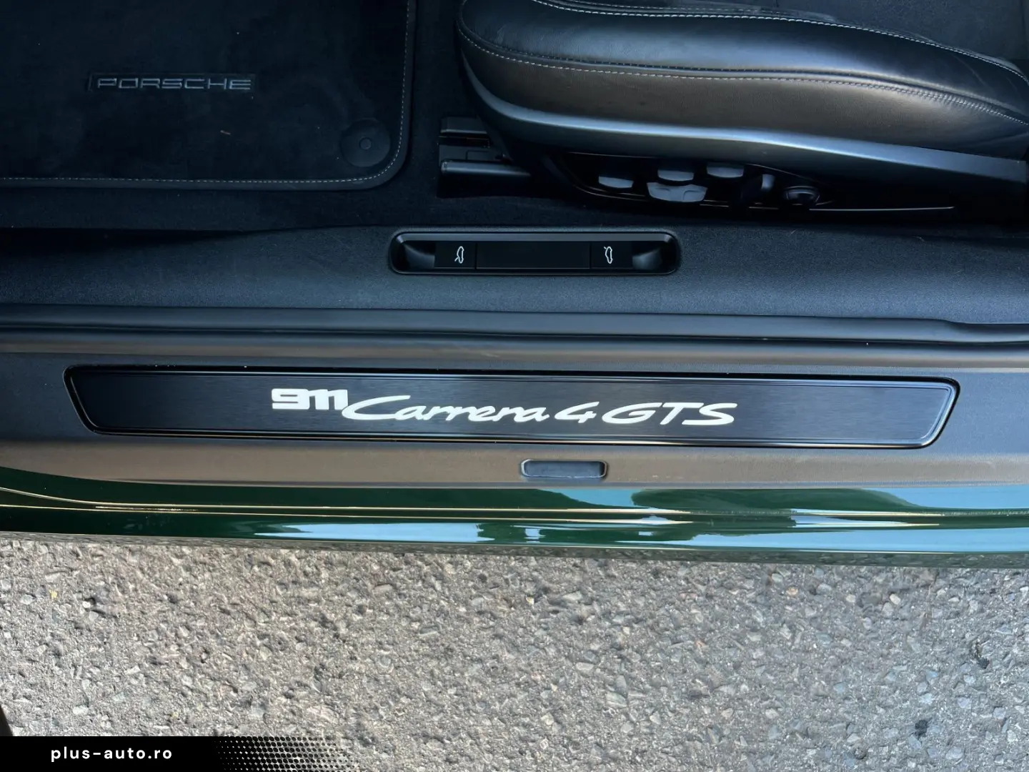 PORSCHE 992 -2 (911) Carrera 4 GTS Cabriolet 18-Wege SWA