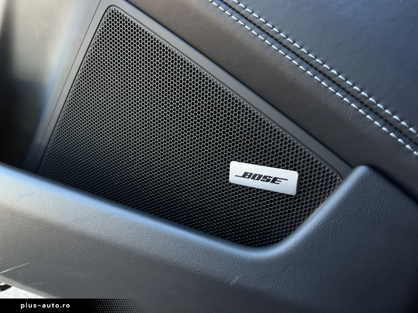 PORSCHE 992 -2 (911) Carrera 4 GTS Cabriolet 18-Wege SWA