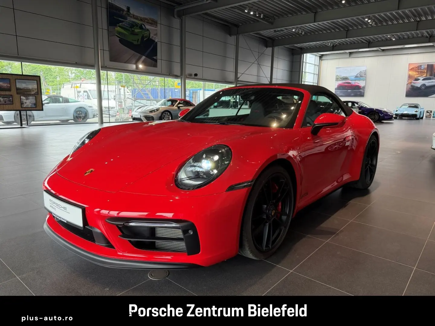 PORSCHE 992 911 Carrera 4 GTS Cabriolet Sportabgas BOSE