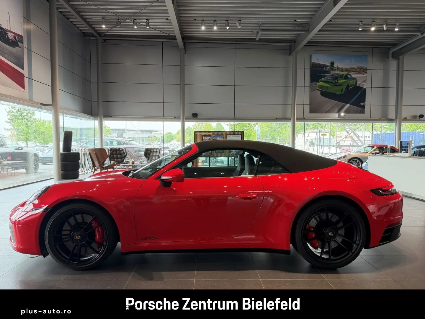 PORSCHE 992 911 Carrera 4 GTS Cabriolet Sportabgas BOSE