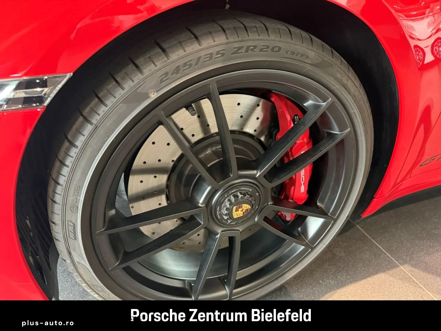 PORSCHE 992 911 Carrera 4 GTS Cabriolet Sportabgas BOSE