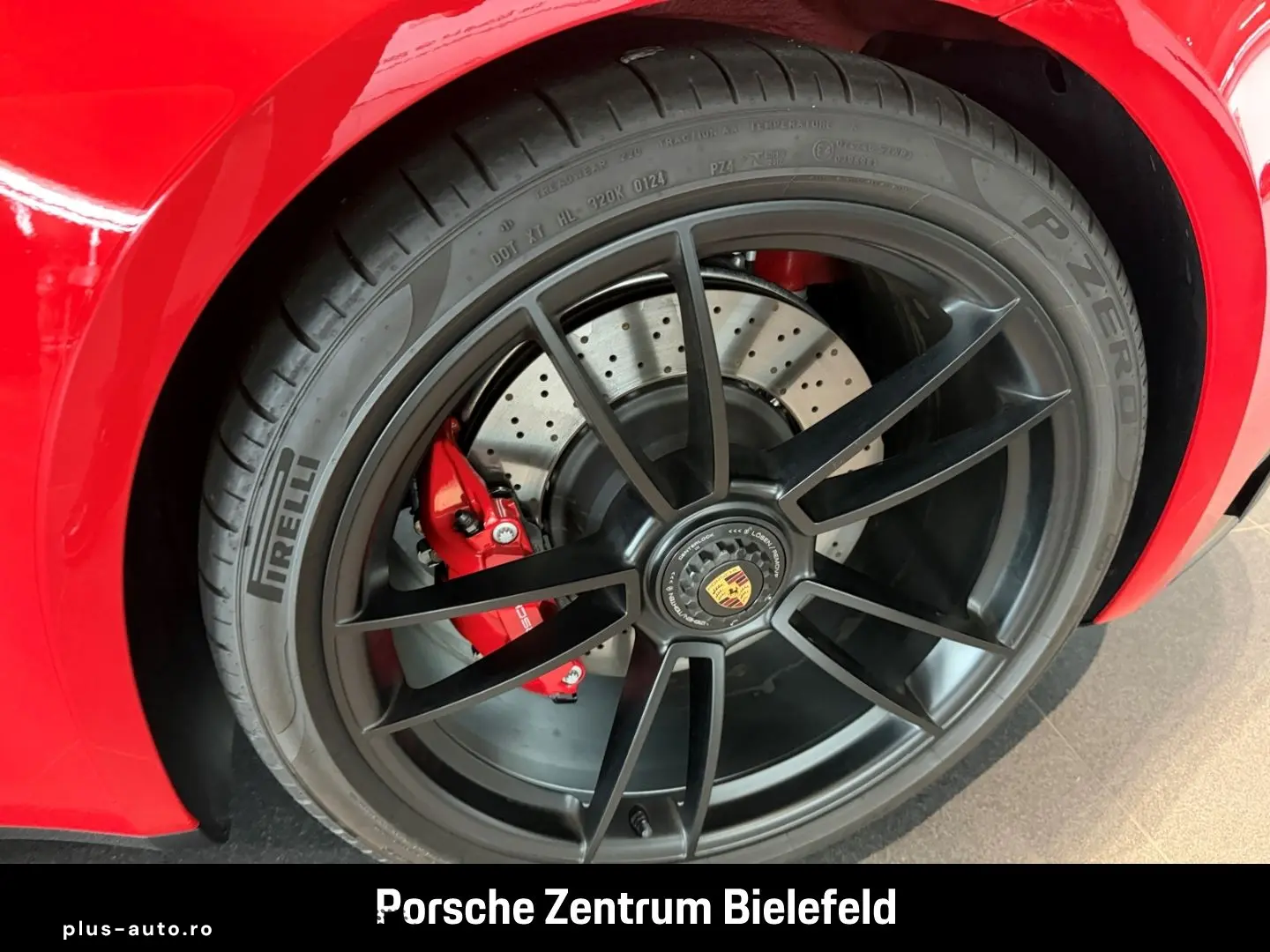 PORSCHE 992 911 Carrera 4 GTS Cabriolet Sportabgas BOSE