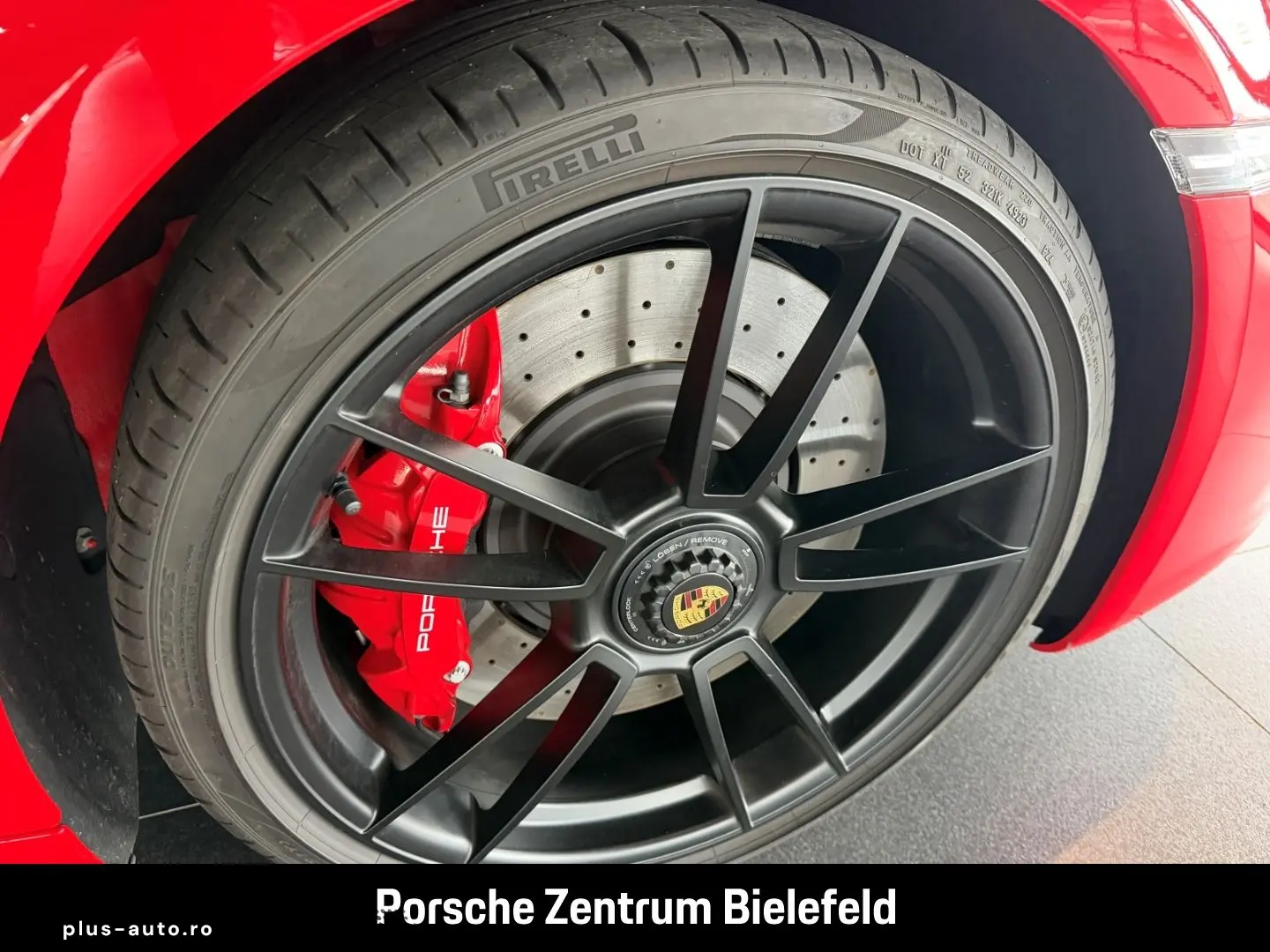 PORSCHE 992 911 Carrera 4 GTS Cabriolet Sportabgas BOSE