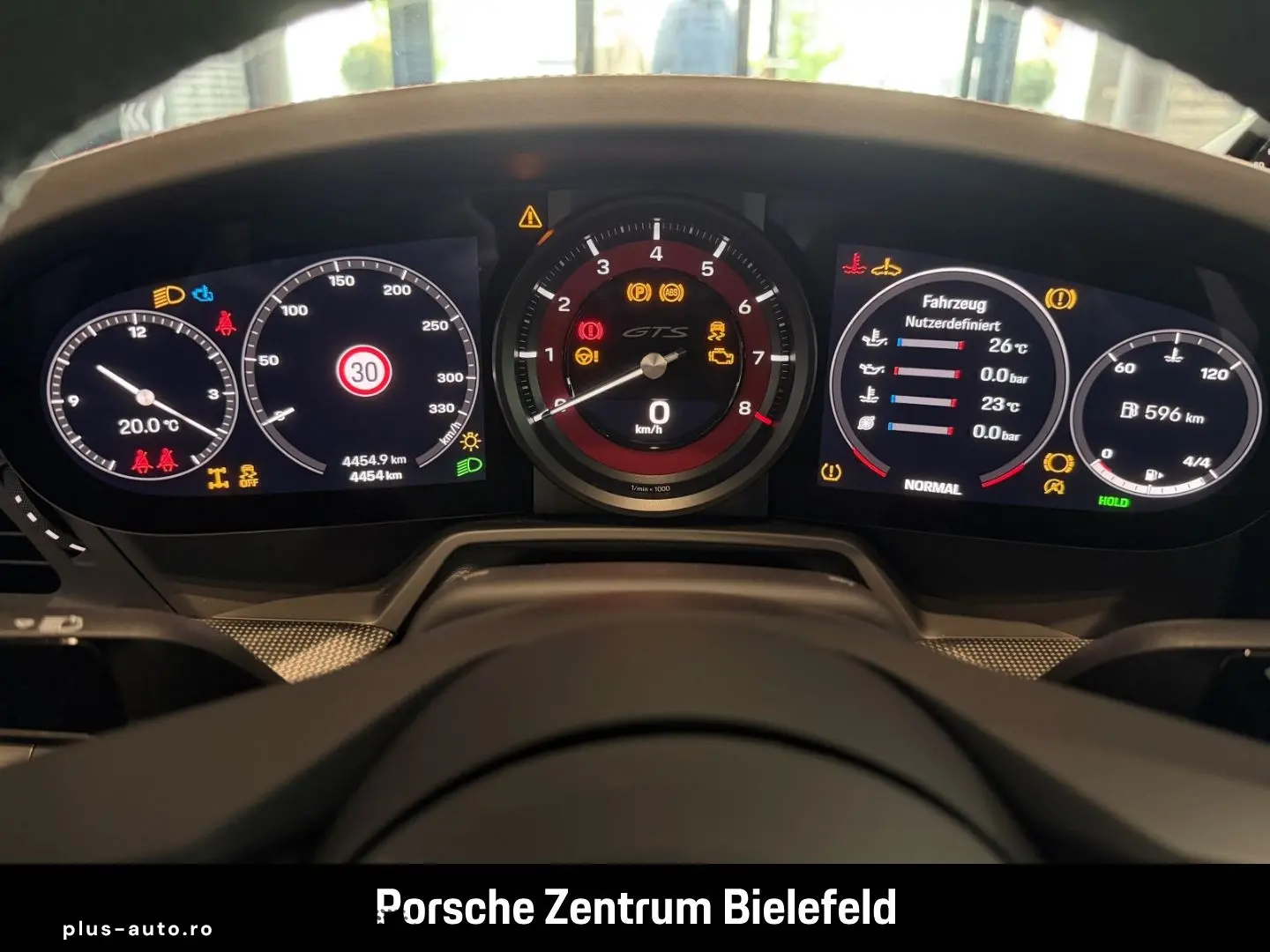PORSCHE 992 911 Carrera 4 GTS Cabriolet Sportabgas BOSE