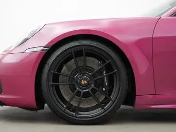 PORSCHE 911 992 Carrera 4 GTS