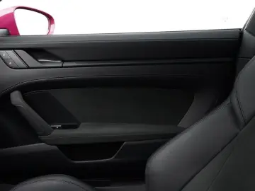 PORSCHE 911 992 Carrera 4 GTS