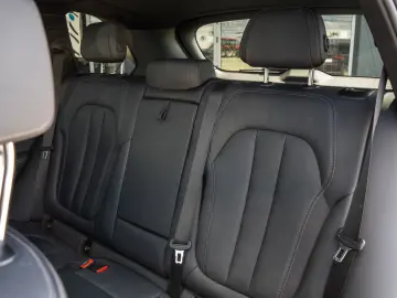 BMW X5 xDrive30d MHEV M Paket Laser Pano HeadUp Webasto