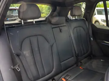 BMW X5 xDrive30d MHEV M Paket Laser Pano HeadUp Webasto