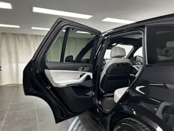 BMW X5 xDrive50e M Sportpaket Harman Kardon Pano. AH