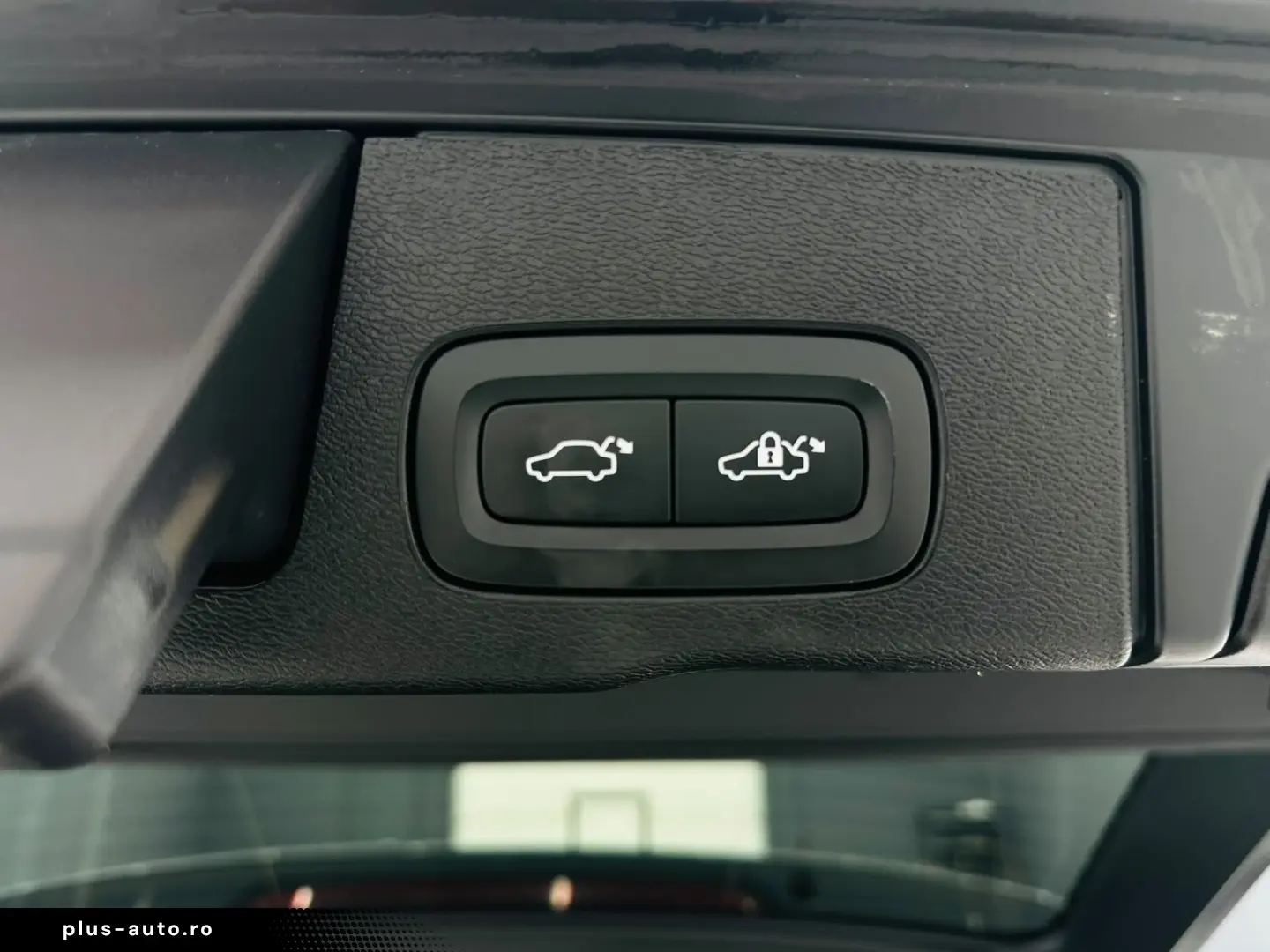 VOLVO XC60 2022 2.0D E6 4X4 Garantie 12 Luni Rate Avans 0 Do