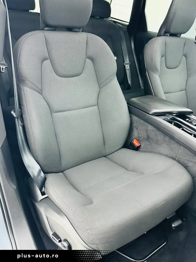 VOLVO XC60 2022 2.0D E6 4X4 Garantie 12 Luni Rate Avans 0 Do