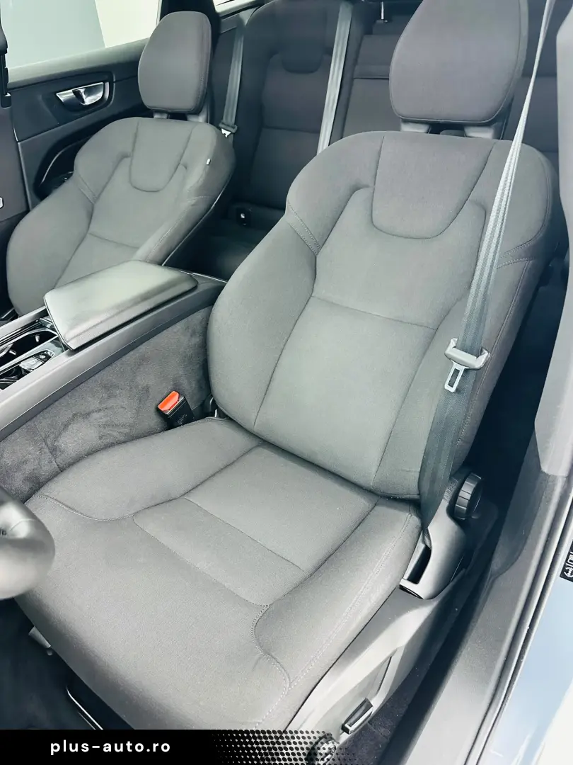 VOLVO XC60 2022 2.0D E6 4X4 Garantie 12 Luni Rate Avans 0 Do