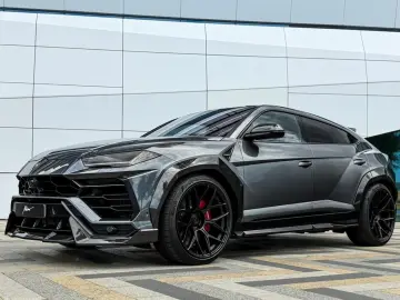 Lamborghini Urus 4.0 V8 Widebody Carbon 735 CP