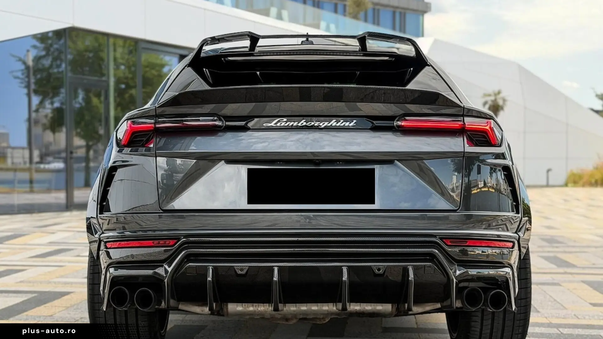 Lamborghini Urus 4.0 V8 Widebody Carbon 735 CP