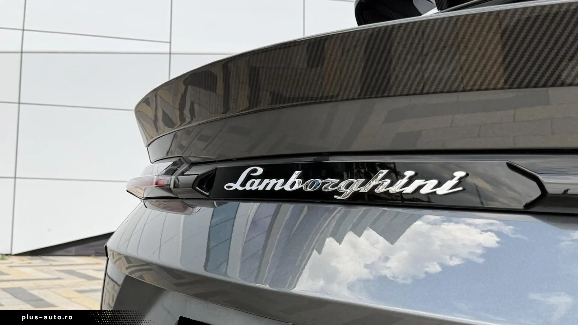 Lamborghini Urus 4.0 V8 Widebody Carbon 735 CP