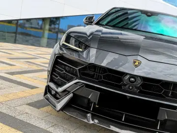 Lamborghini Urus 4.0 V8 Widebody Carbon 735 CP
