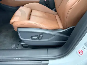 AUDI Q5 Sportback 50 TFSI e quattro advanced AMBIENT
