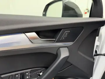 AUDI Q5 Sportback 50 TFSI e quattro advanced AMBIENT
