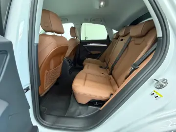 AUDI Q5 Sportback 50 TFSI e quattro advanced AMBIENT