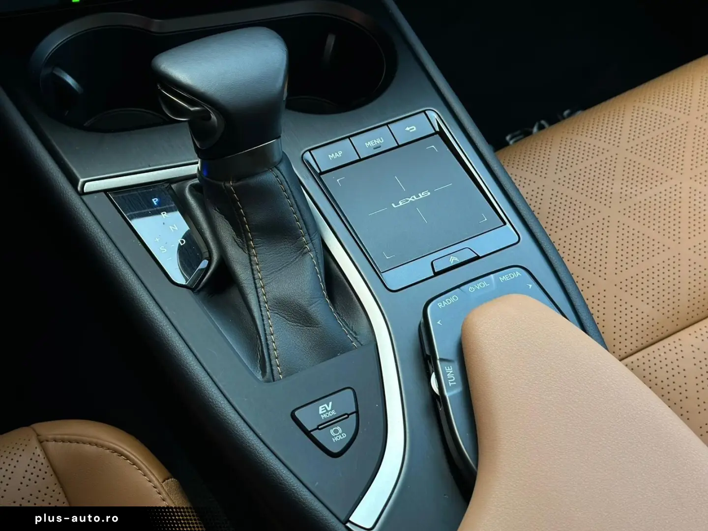 LEXUS UX 250h LUXURY LED#ACC#VIRTC#HUD#SPUR#SD#LH#NAV