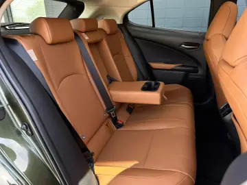 LEXUS UX 250h LUXURY LED#ACC#VIRTC#HUD#SPUR#SD#LH#NAV