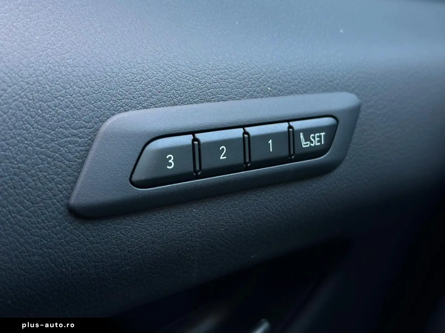 LEXUS UX 250h LUXURY LED#ACC#VIRTC#HUD#SPUR#SD#LH#NAV