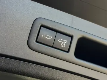 LEXUS UX 250h LUXURY LED#ACC#VIRTC#HUD#SPUR#SD#LH#NAV