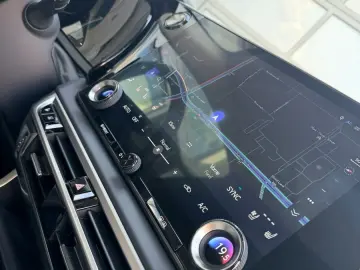 LEXUS RX 450h  Luxury Line     Mark Levinson   Anhänge