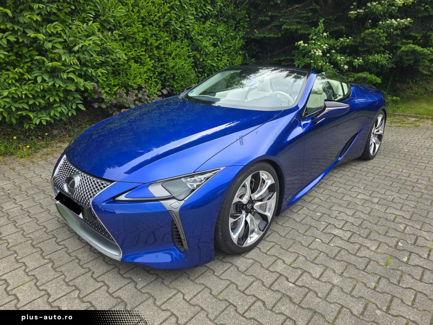 LEXUS LC 500 Cabrio - Regatta Edition einer von 20