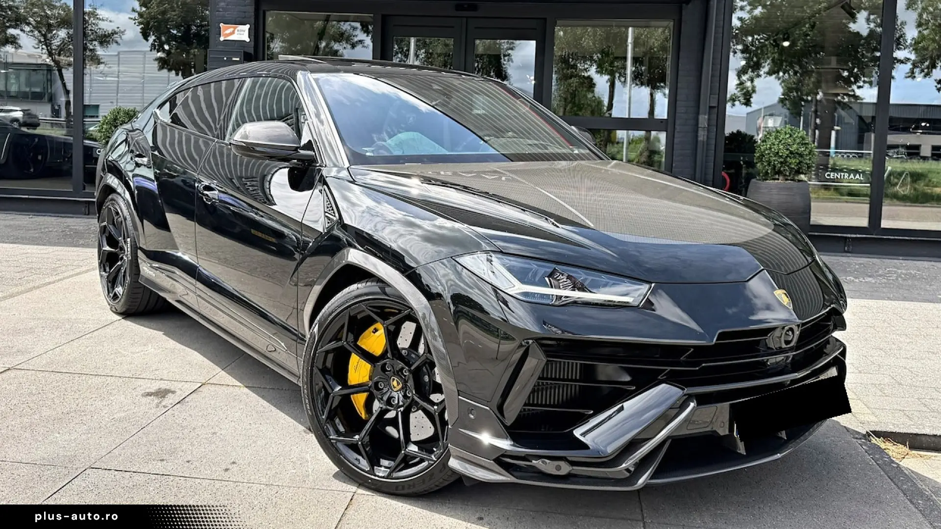 Lamborghini Urus Performante 4.0 V8 Akrapovic