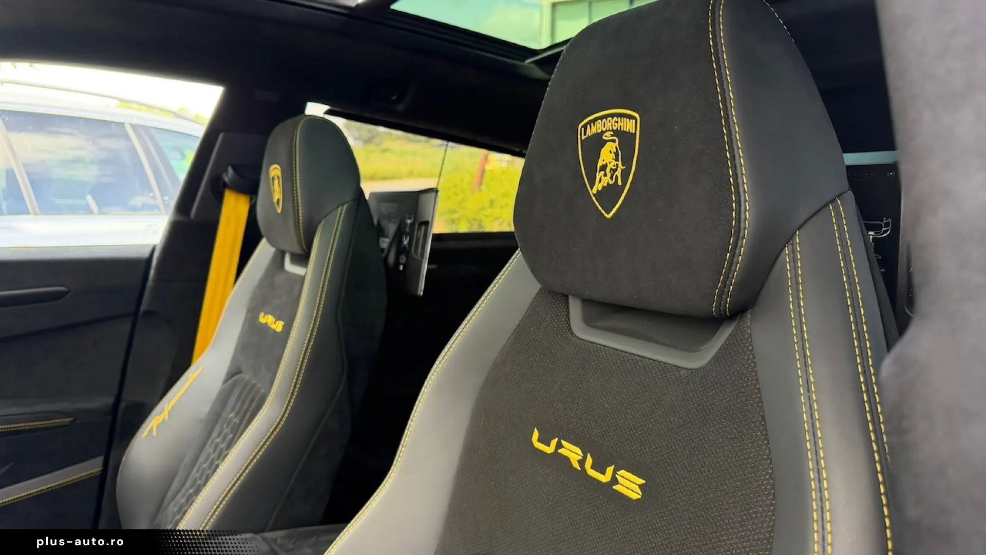 Lamborghini Urus Performante 4.0 V8 Akrapovic
