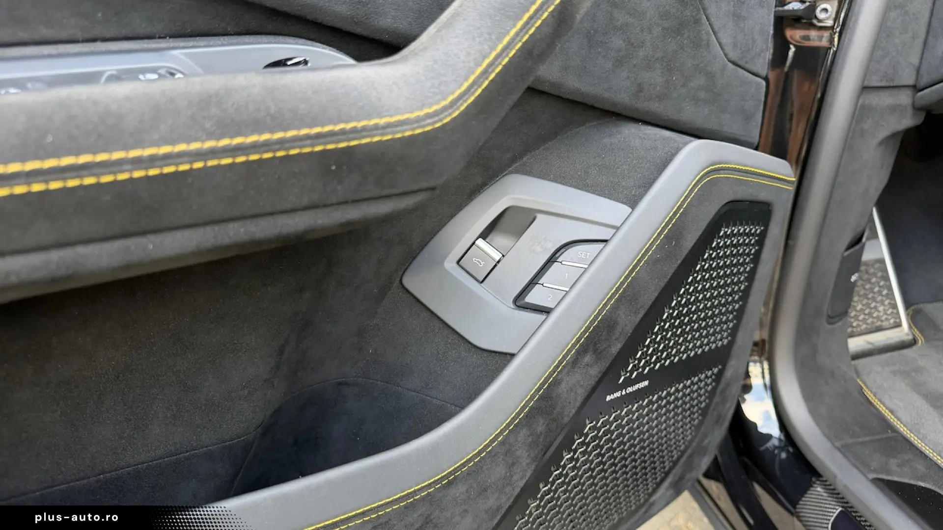 Lamborghini Urus Performante 4.0 V8 Akrapovic