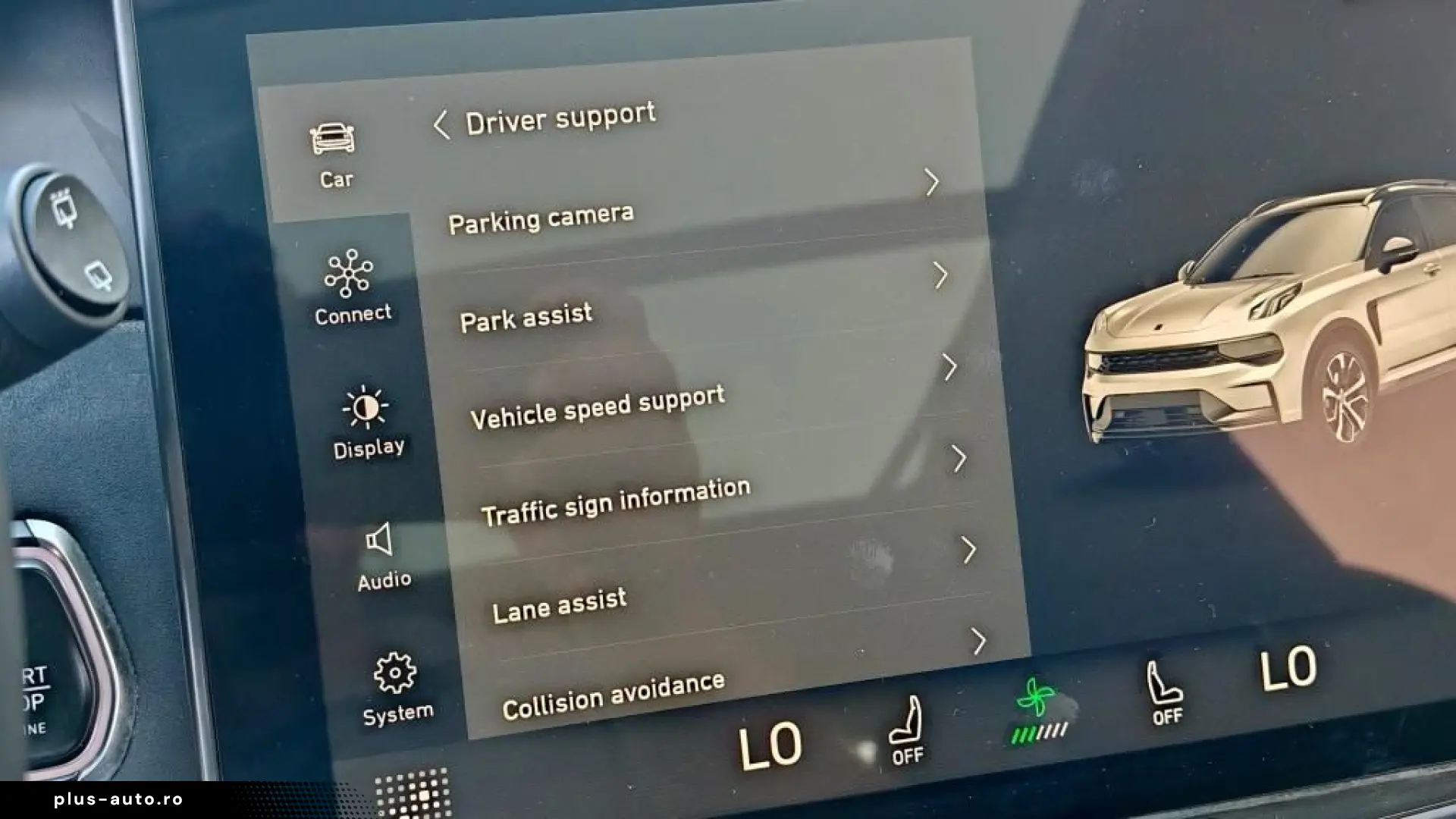 Lynk-Co 01