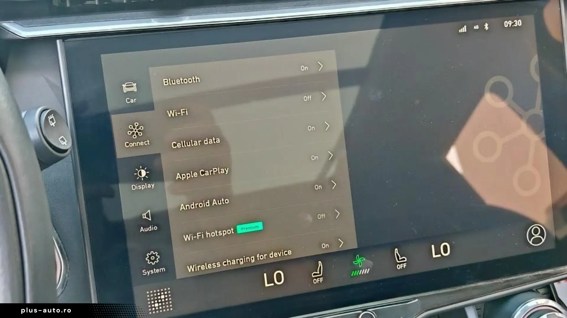 Lynk-Co 01