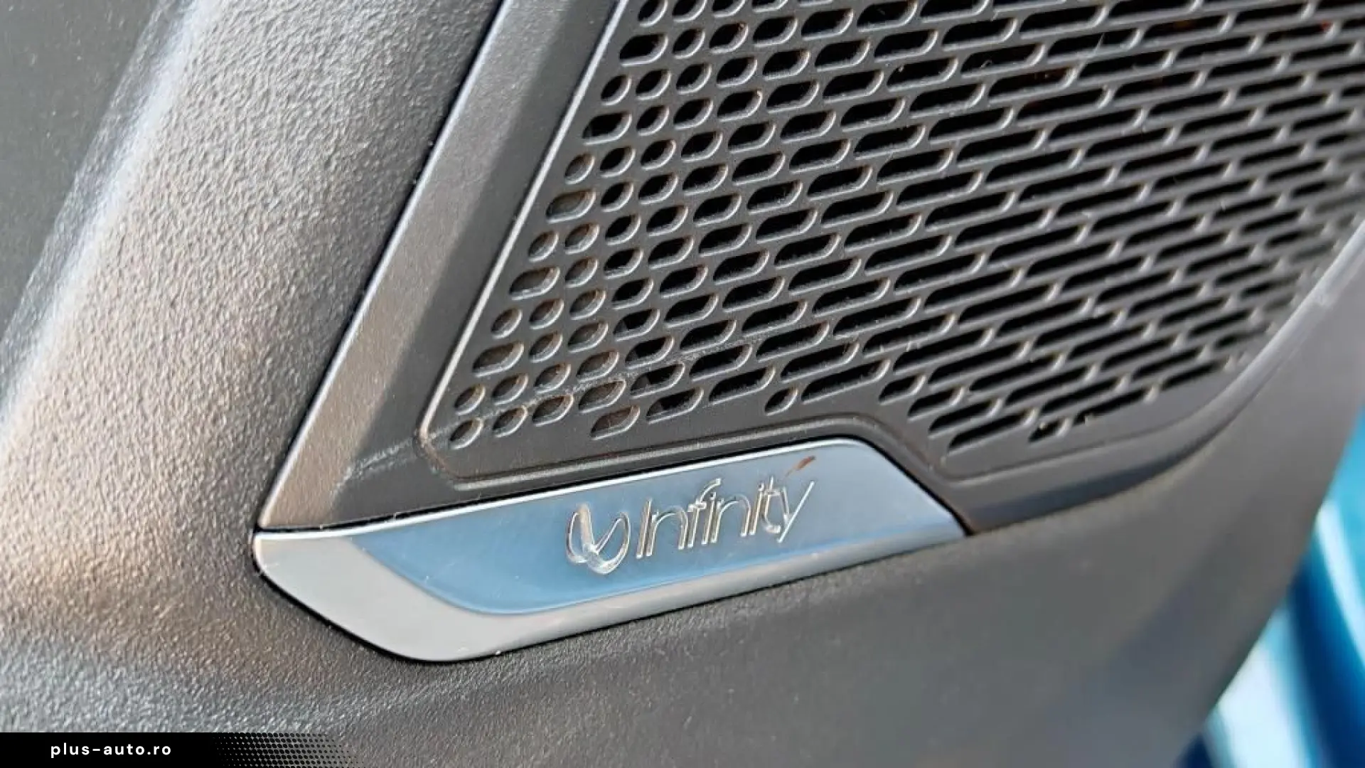 Lynk-Co 01